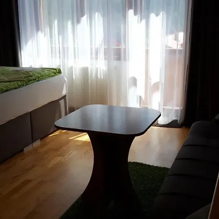 Konukevi Vila Artemis